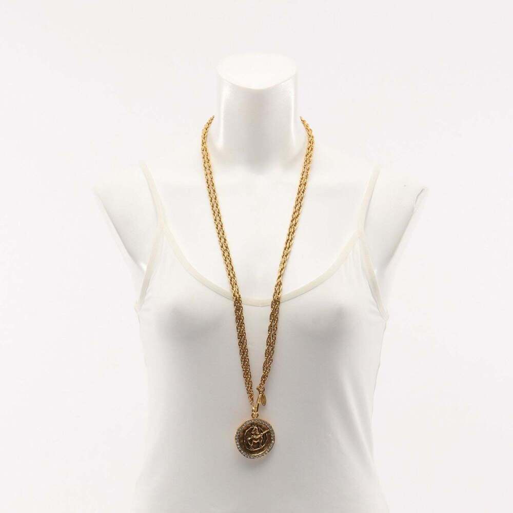 CHANEL Authentic White Necklace - Picture 6 of 8